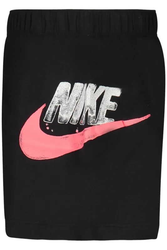 ЧЕРНИ ШОРТИ NIKE ЗА МОМИЧЕТА