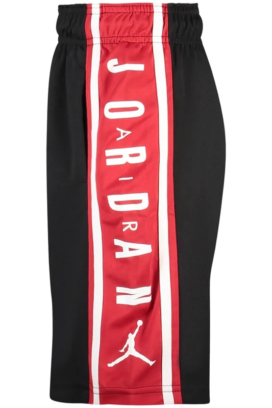 МЪЖКИ ЧЕРНИ ШОРТИ JORDAN