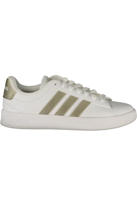 ДАМСКИ БЕЛИ СПОРТНИ ОБУВКИ ADIDAS