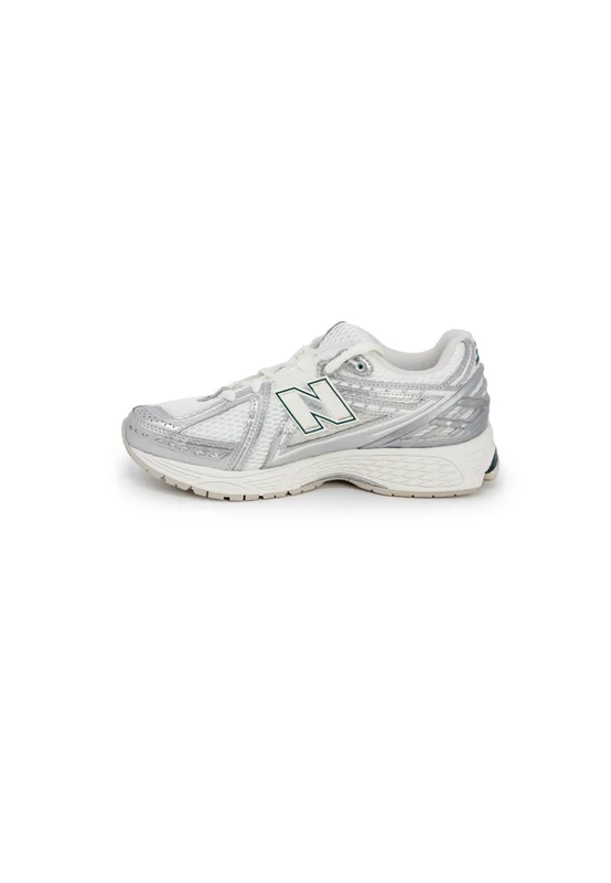 Дамски маратонки New Balance сребристи