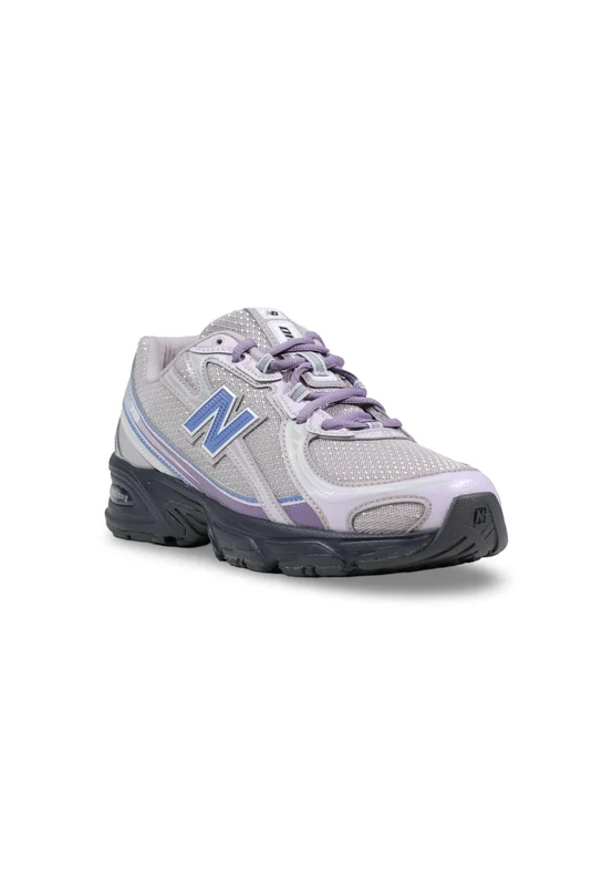 Дамски маратонки New Balance лилави