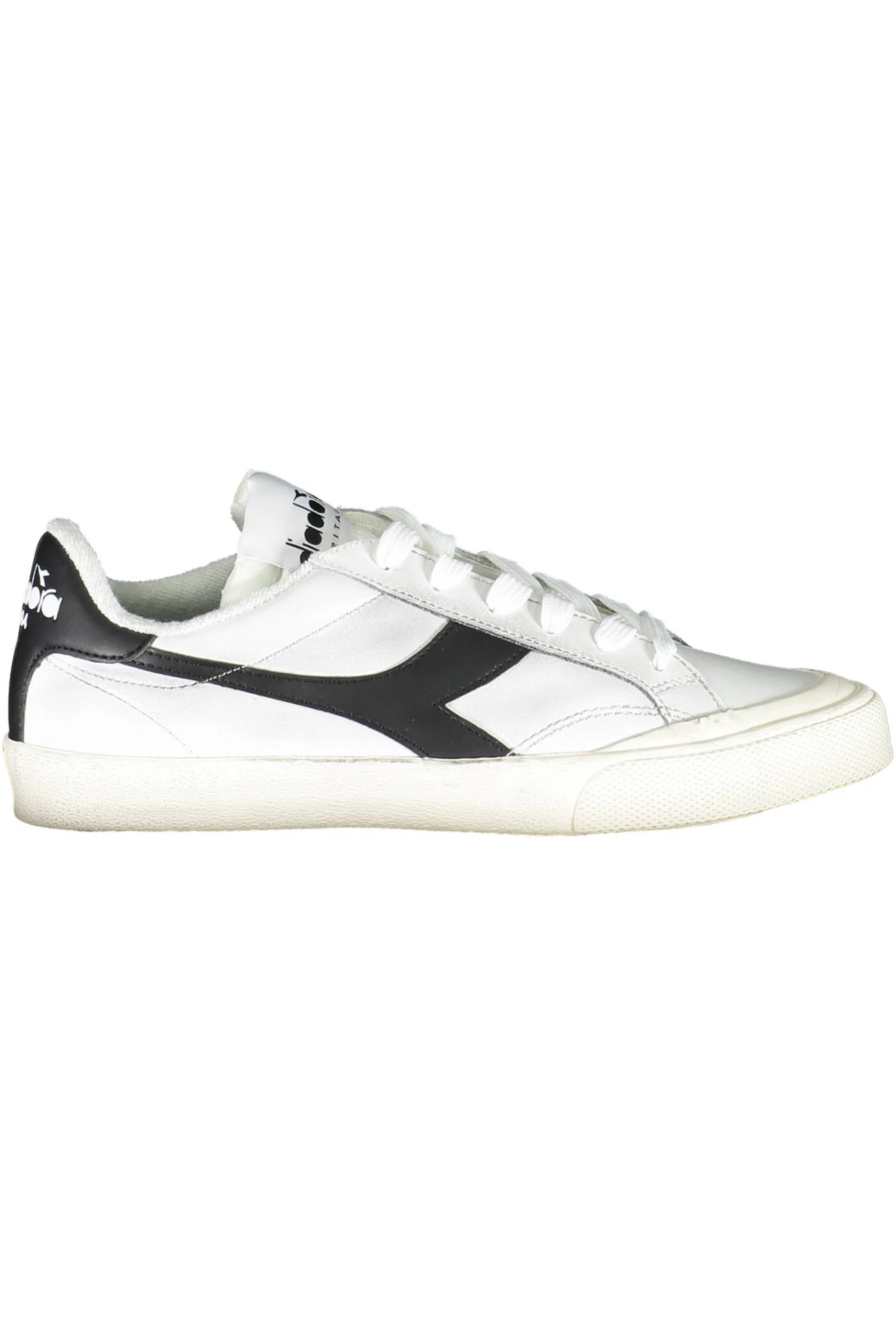 ДАМСКИ СПОРТНИ ОБУВКИ БЕЛИ DIADORA